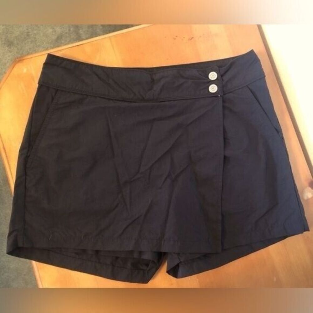 Eddie Bauer Black Women's Shorts with Skirt Front Hiking Outdoor‎ Skort